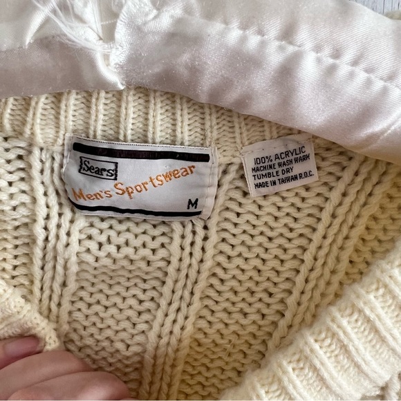 Vintage Cream Sears Men’s Sportswear Cable-Knit Sweater - Picture 6 of 6